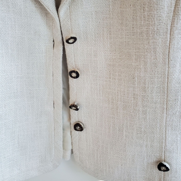 Maduson Vienna Vntg Women's Blazer. Cream Linen/Cotton. 6 - Picture 6 of 10